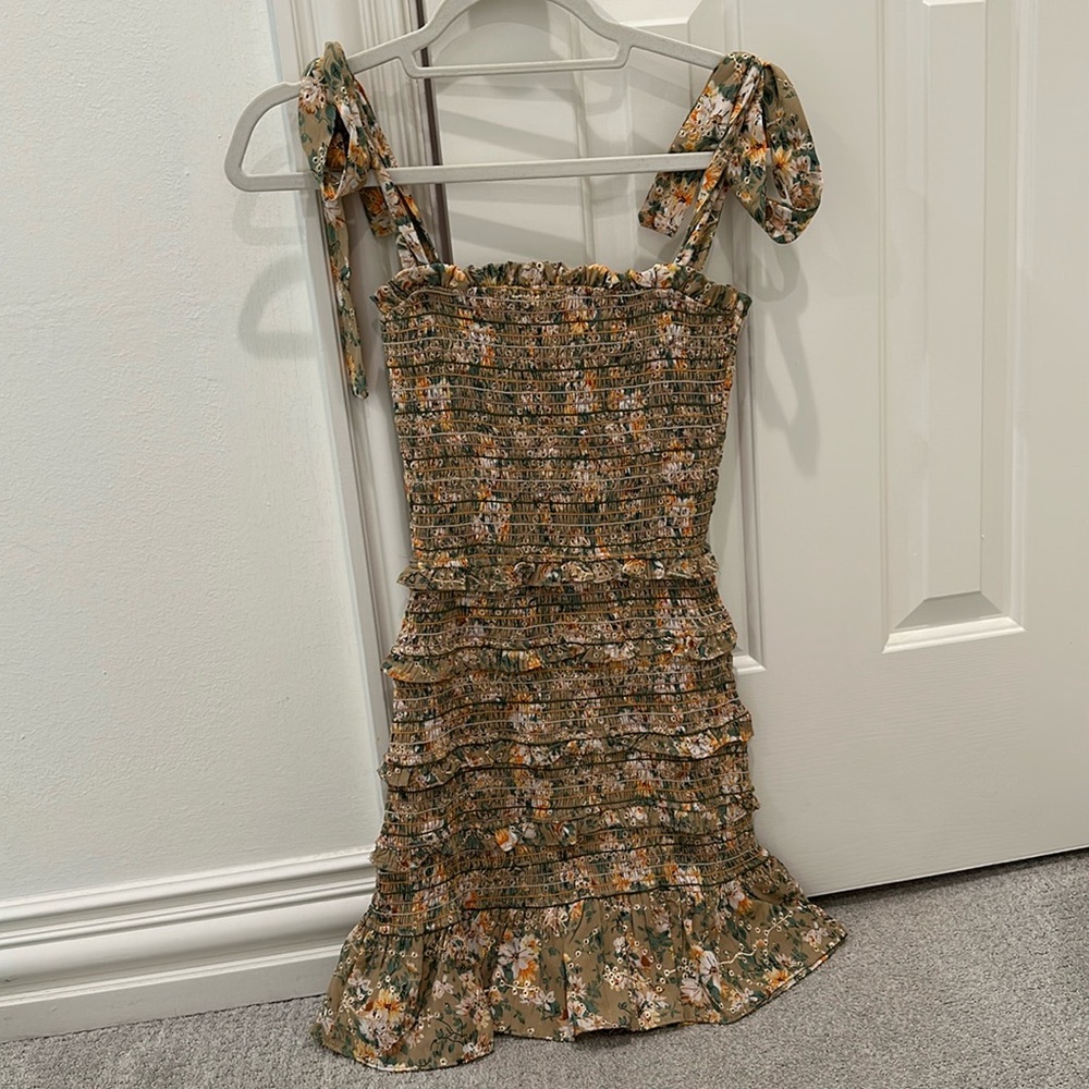 Super cute floral mini dress